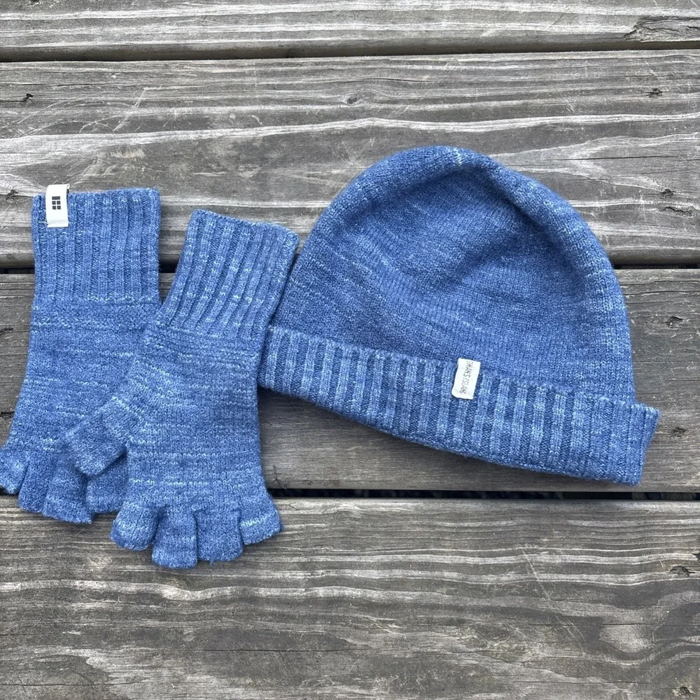 Swans Island hand dyed blue USA Silk Wool fingerless gloves Beanie Hat Cap Knit